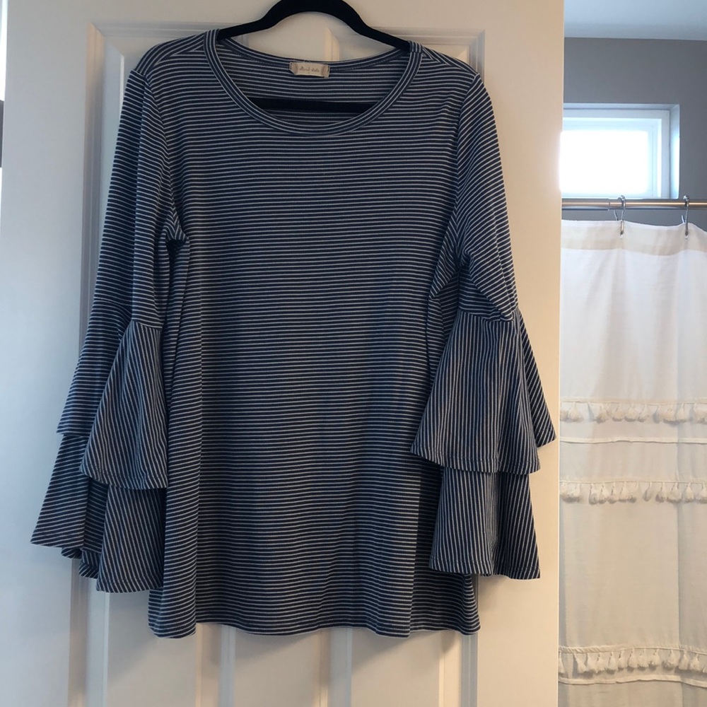 Altair’s State stripped bell sleeve top